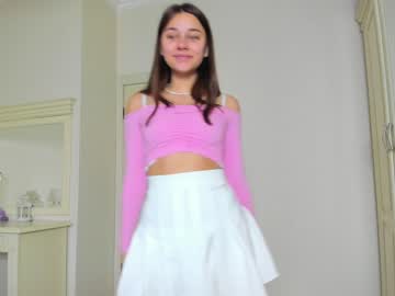 webcam girl eleonora_linn live cam image #3578742