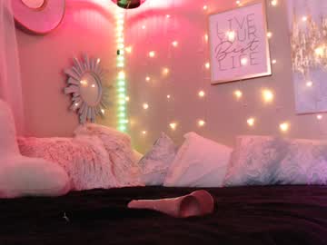 webcam girl milf_lacey live cam image #11392714
