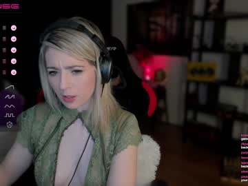 webcam girl kimilee22 live cam image #5644372
