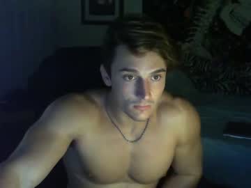 webcam man nategains live cam image #751777