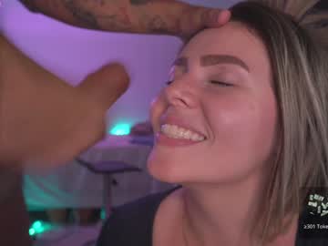 webcam girl xhxoxtxsxex live cam image #8247410