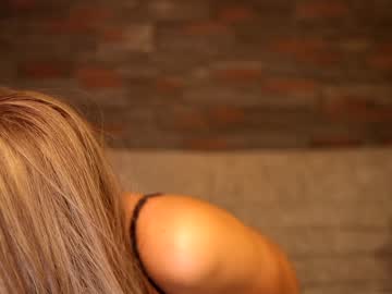 webcam girl fantasystudiox live cam image #5884141