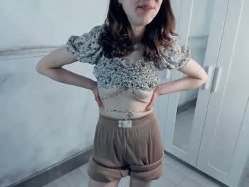 webcam girl maureenbruster live cam image #9065061