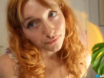 webcam girl alisonrouge live cam image #4322240