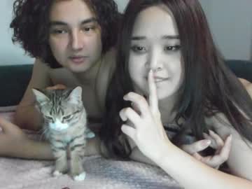 webcam couple liisiyang live cam image #6274556
