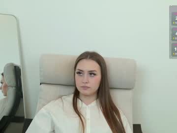 webcam girl odette_annable live cam image #12349378