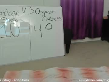 webcam girl foxy_gamer live cam image #5467297