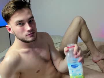 webcam man milahator live cam image #5373943