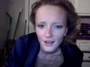 webcam girl zoeyshower live cam image #2650787