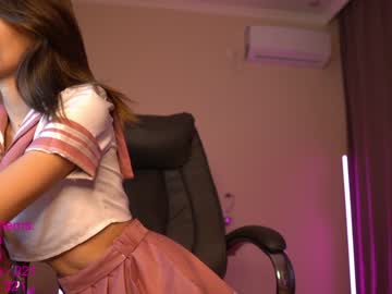 webcam girl lindamei live cam image #291671