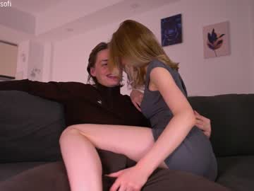 webcam girl love_machine_ live cam image #7689404