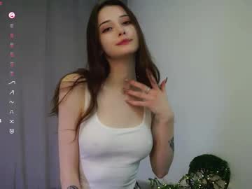 webcam girl merylblackhurst live cam image #12360232