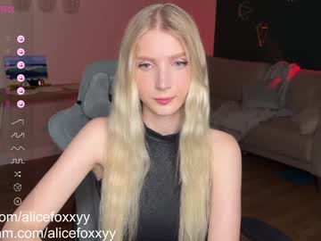 webcam girl oh_honey_ live cam image #6876364
