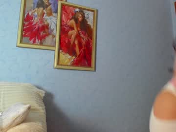 webcam girl sweety_rinushka_ live cam image #2614750