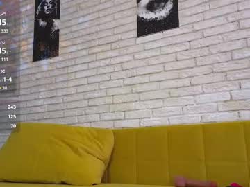 webcam girl peachylina live cam image #12996310