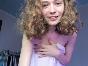 webcam girl mxxnsxsul live cam image #3035389