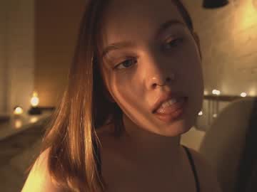 webcam girl bibi_it_is live cam image #2511862