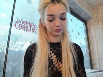 webcam girl sassyt33n live cam image #8128027