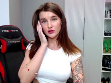 webcam girl marti_lovely live cam image #5828818