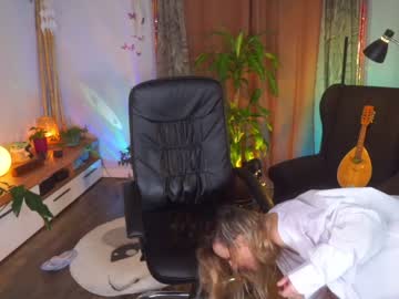 webcam girl juicyandthepussyblvd live cam image #4799657