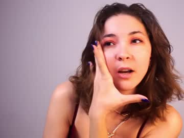 webcam girl helenmoors live cam image #7807403