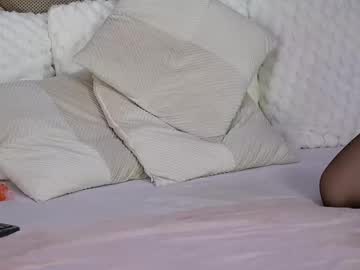 webcam girl mishabrizo live cam image #11836758