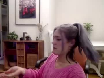 webcam girl bambis_honeypot live cam image #1490228