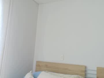webcam girl grettabenett_ live cam image #12335190