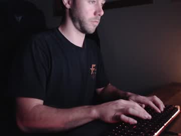 webcam man coffeelounge live cam image #5620300