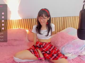 webcam girl little_effy18 live cam image #7284926