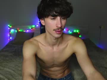 webcam man oliver_baker live cam image #11442830