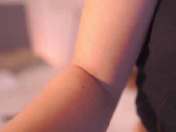 webcam girl germaine_jones live cam image #9828983