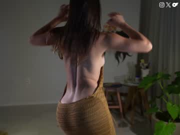 webcam girl tifalock_ live cam image #7862682