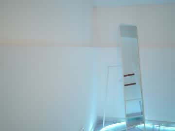 webcam girl floret_joy live cam image #7582482