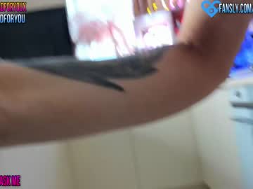 webcam girl 2badforyou live cam image #6033733