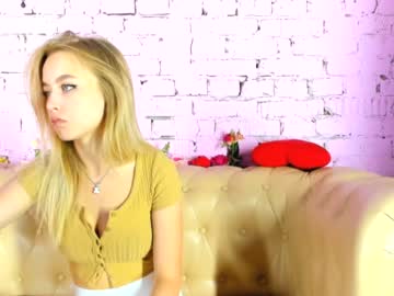 webcam girl mayalight live cam image #2898578