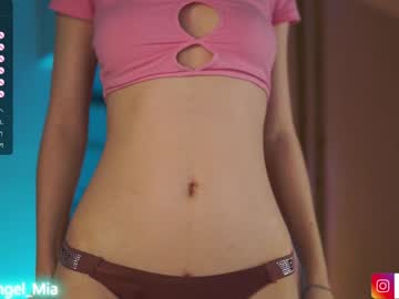 webcam girl angels_kiss live cam image #7420495