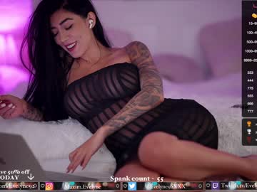 webcam girl evelyne92 live cam image #6828757