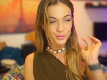 webcam girl melodymate live cam image #2825842