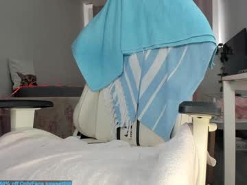 webcam girl mermaidrozalia live cam image #10191356