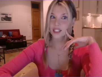 webcam girl bitter_moon live cam image #4330510