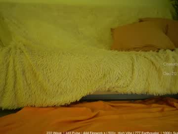 webcam girl o92010400300 live cam image #11358805