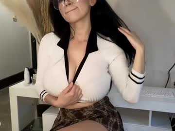 webcam girl _natycutei19 live cam image #8703244