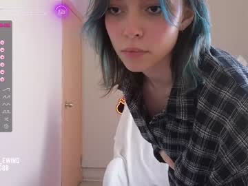 webcam girl lily_ewing live cam image #6489377
