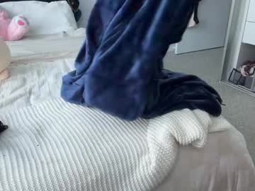 webcam girl sararamirezzxx live cam image #12579308