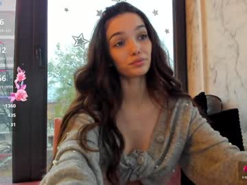 webcam girl sassyt33n live cam image #11246133