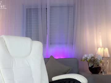 webcam girl jully_lov live cam image #11610427