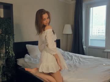 webcam girl arlenebrooks live cam image #4487533