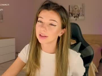 webcam girl lenamuti live cam image #7315508