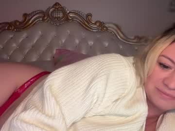 webcam girl kiradivine live cam image #11120880